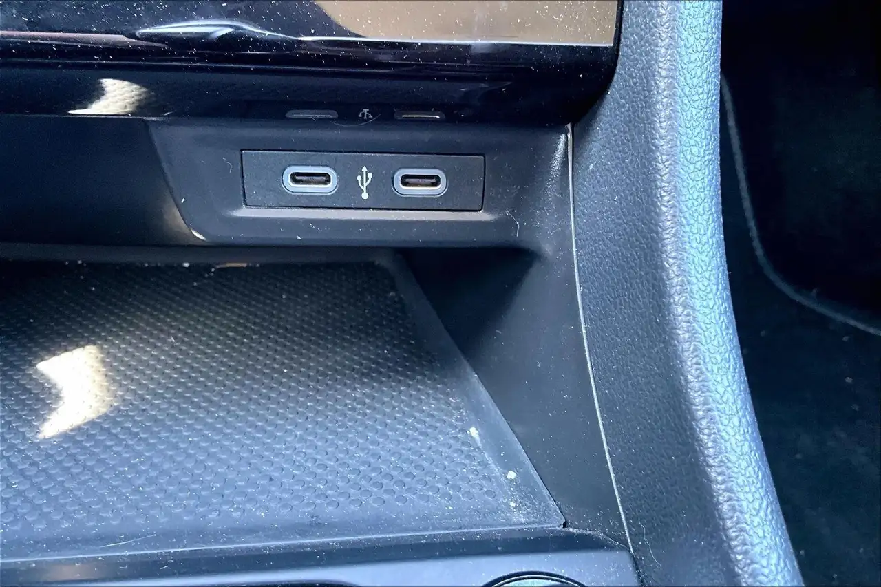 Volkswagen Jetta снимка Volkswagen Jetta