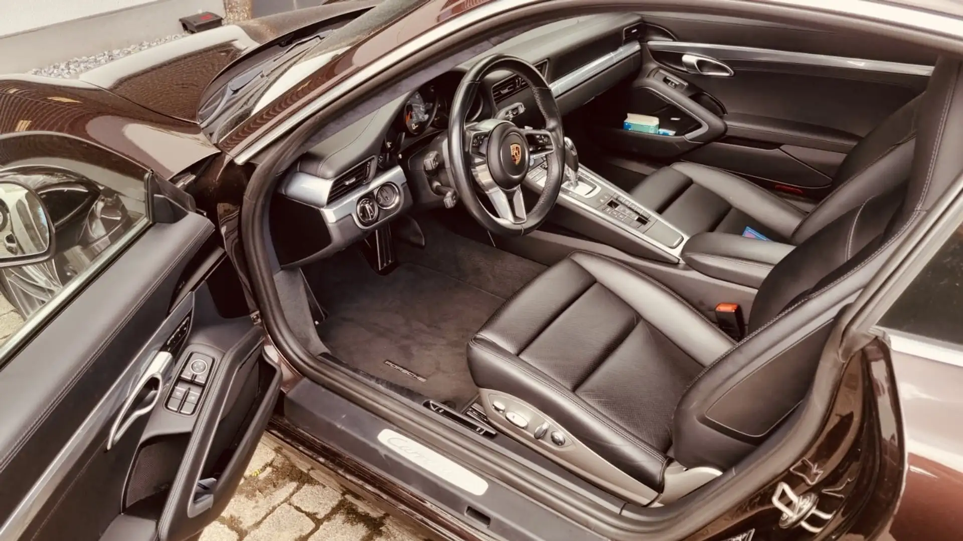 Porsche 991 Carrera S Mahagoni Hnědá - 2
