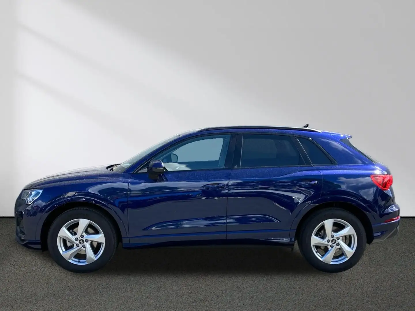 Audi Q3 advanced 35 TFSI S tronic MMI LED AHK Bleu - 2