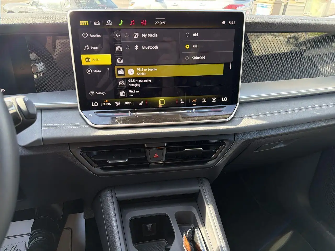 Volkswagen Tiguan снимка Volkswagen Tiguan