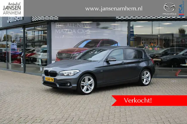 BMW 120 1-serie 120i Sport Line 184PK , Trekhaak, Navi, PD