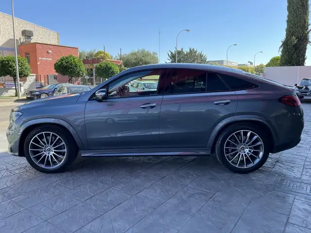 Mercedes-Benz 450 view 10