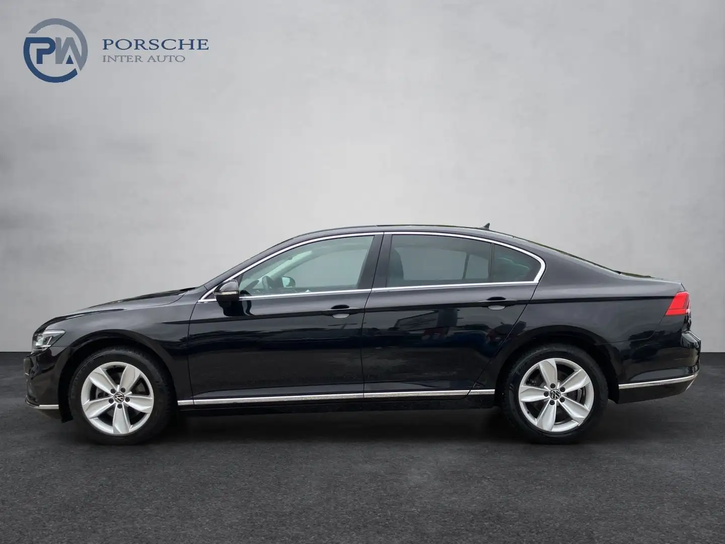 Volkswagen Passat Elegance TDI DSG Zwart - 2