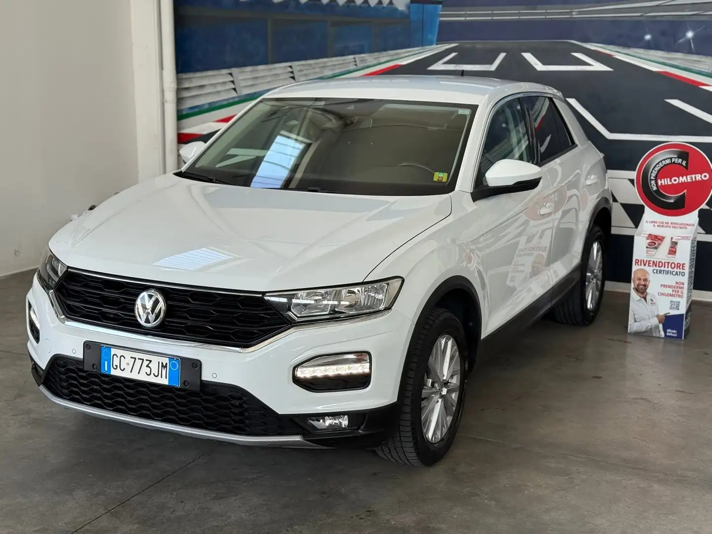 Volkswagen T-Roc 1.6 tdi 115cv BlueMotion EURO 6D Bianco - 1
