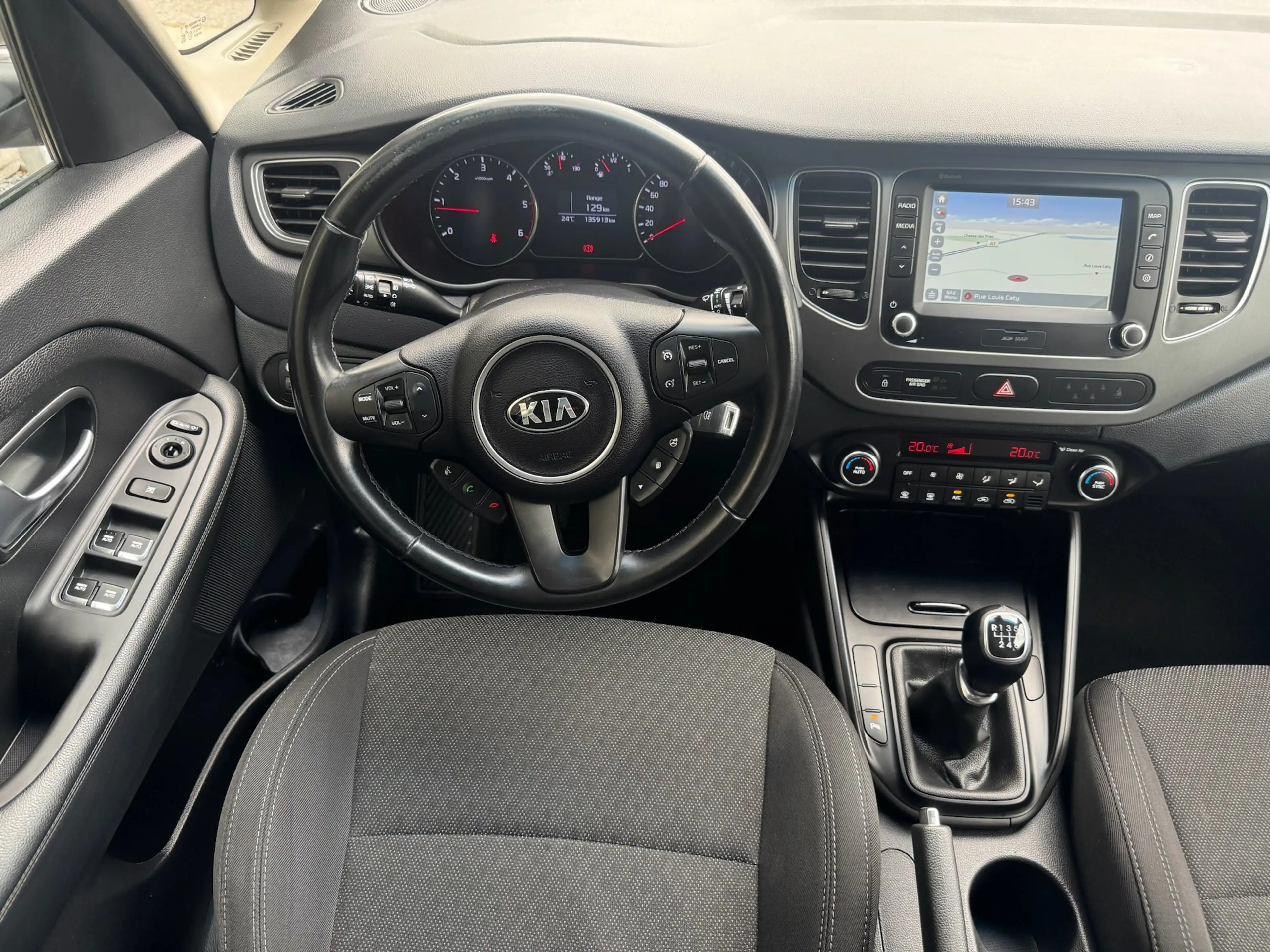 Kia Carens 1.7 CRDI Fusion 7Place/Navi/Camera/Clim Dig/Gar12M — photo 15