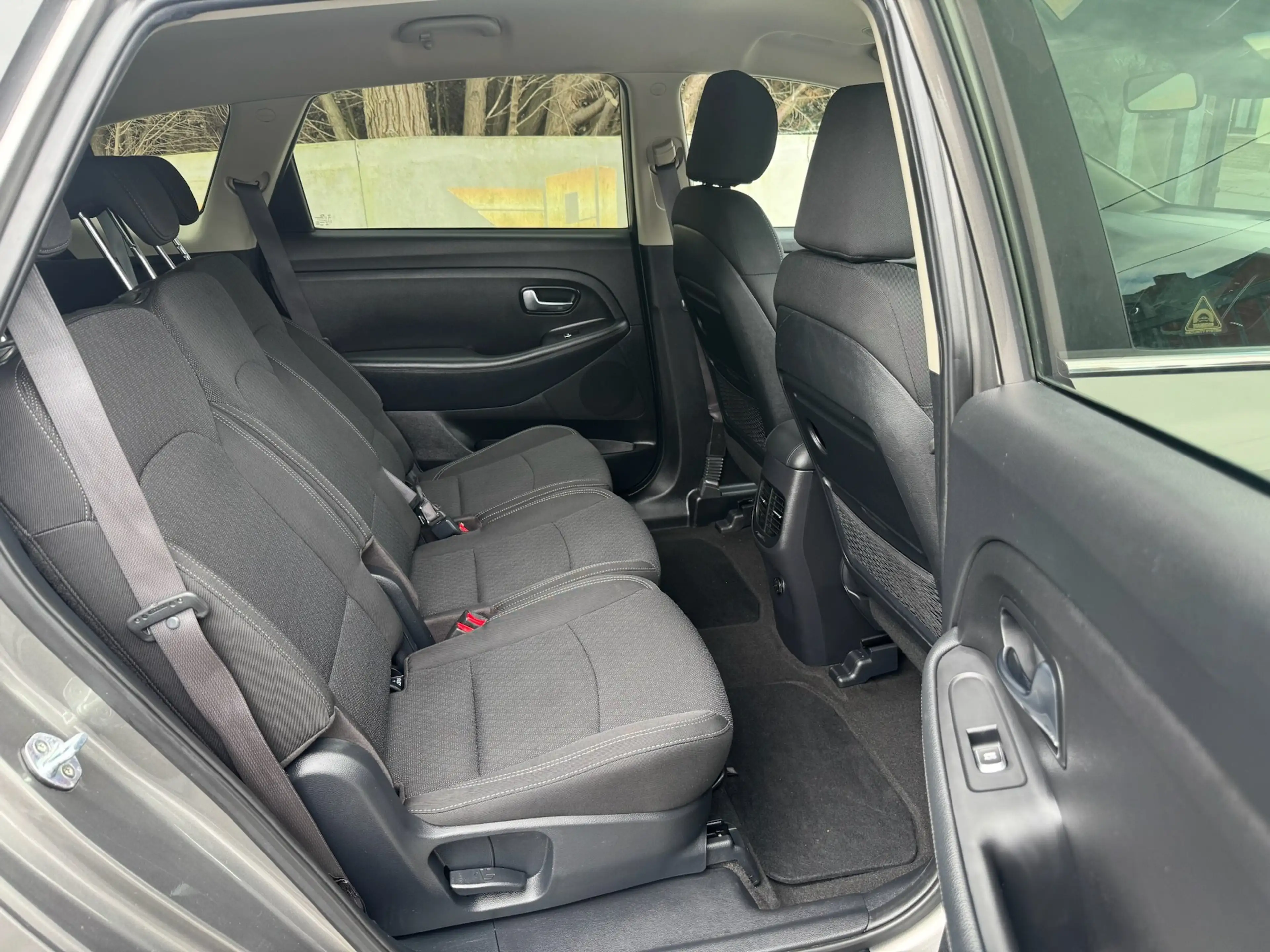 Kia Carens 1.7 CRDI Fusion 7Place/Navi/Camera/Clim Dig/Gar12M — photo 11