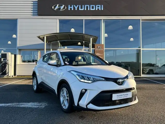 Toyota Dyna 122h Dynamic 2WD E-CVT MY20