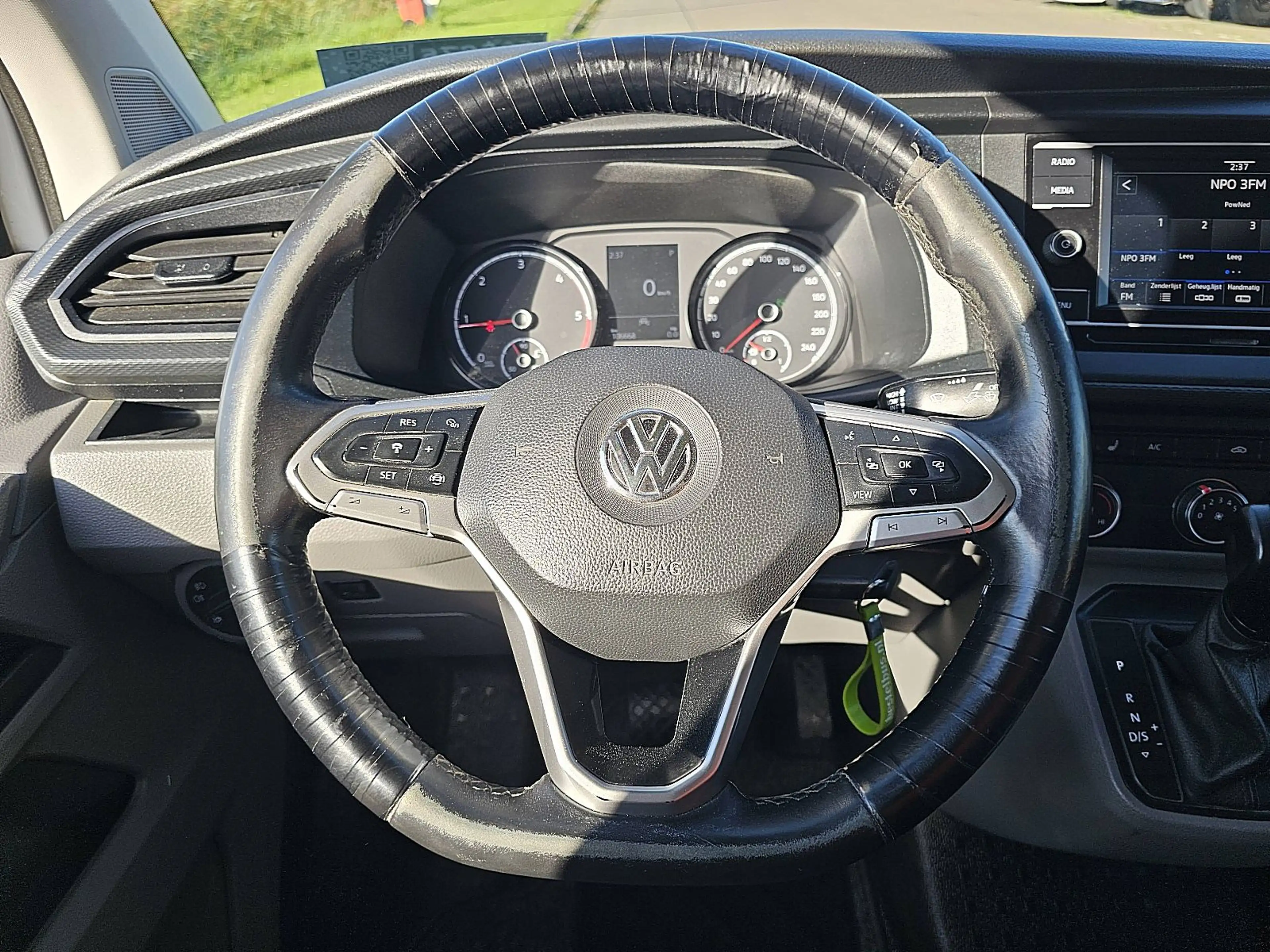 Volkswagen Transporter 2.0 TDI L2 DSG Dub.schuif — photo 11
