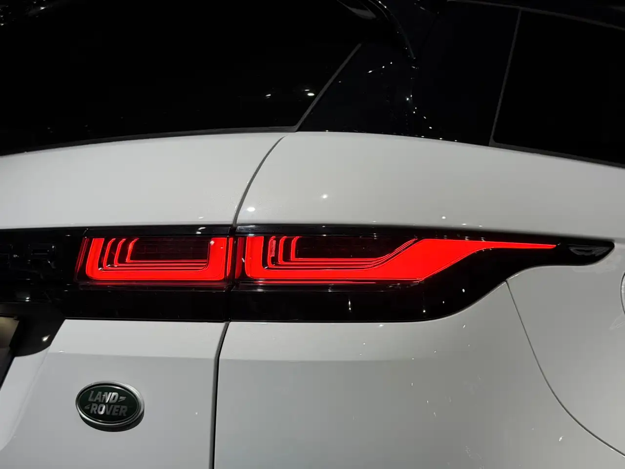 Land Rover Range Rover Evoque 2.0 D165 Mild-Hybrid / DYNAMIK / Top Austattung Bild 11