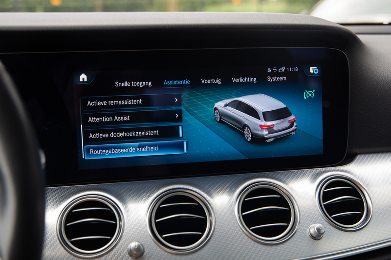 Mercedes-Benz E 300 Estate e AMG Line , Adap. Cruise, HUD, Sfeerverlic — photo 18