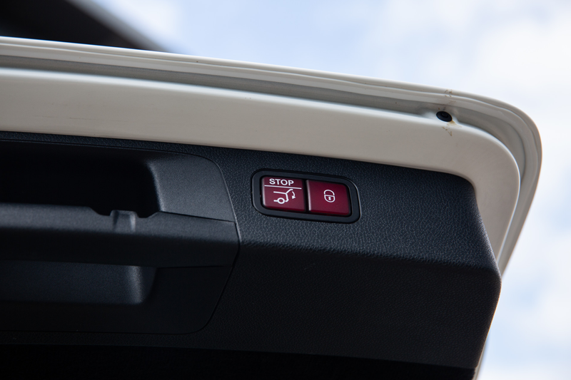 Mercedes-Benz E 300 Estate e AMG Line , Adap. Cruise, HUD, Sfeerverlic — photo 27