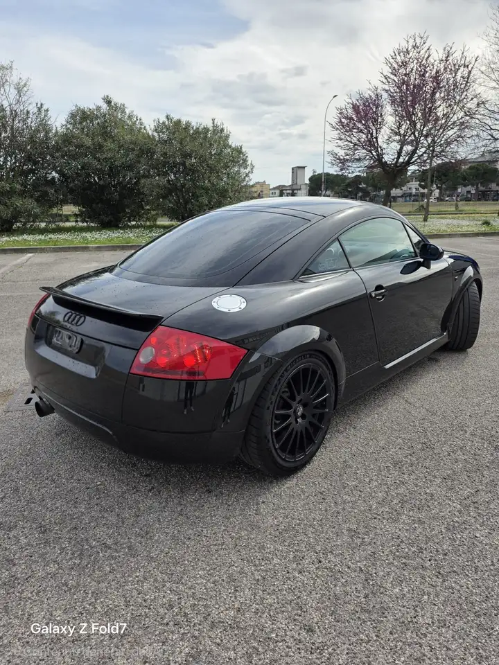 Audi TT 1.8t, foto 3