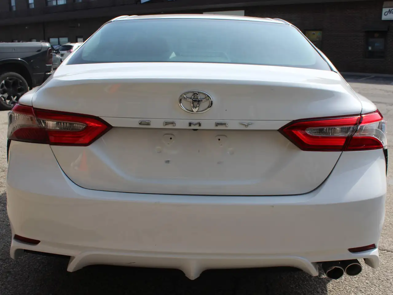Toyota Camry снимка Toyota Camry