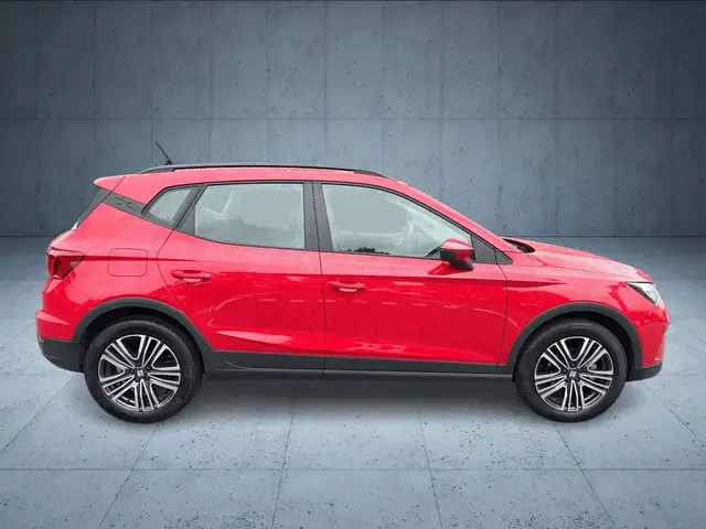 Seat Arona view 6