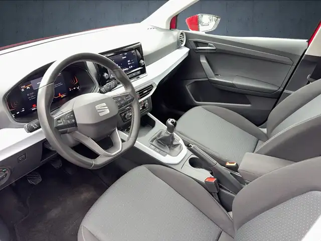 Seat Arona view 9
