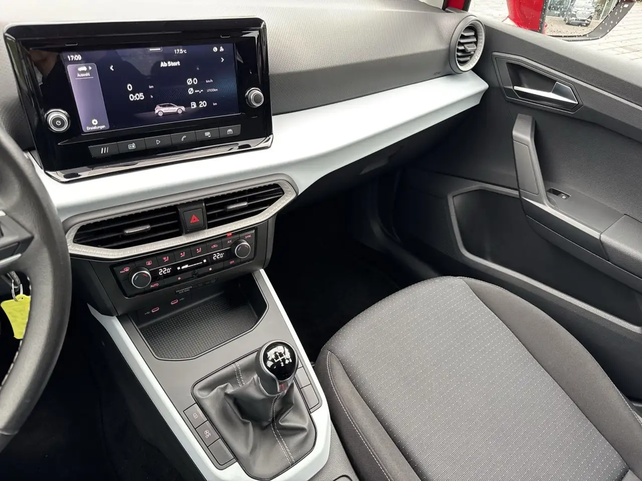 SEAT Arona Style Edition 1.0 TSI AppCon/Clima/Komfort — Galerie du véhicule 24