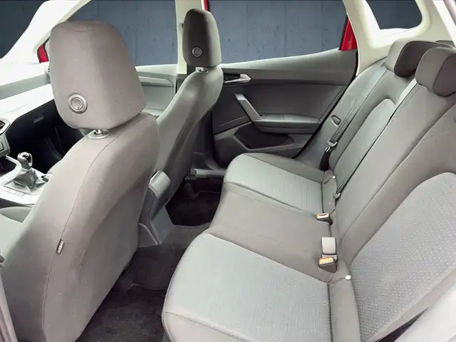 Seat Arona view 12