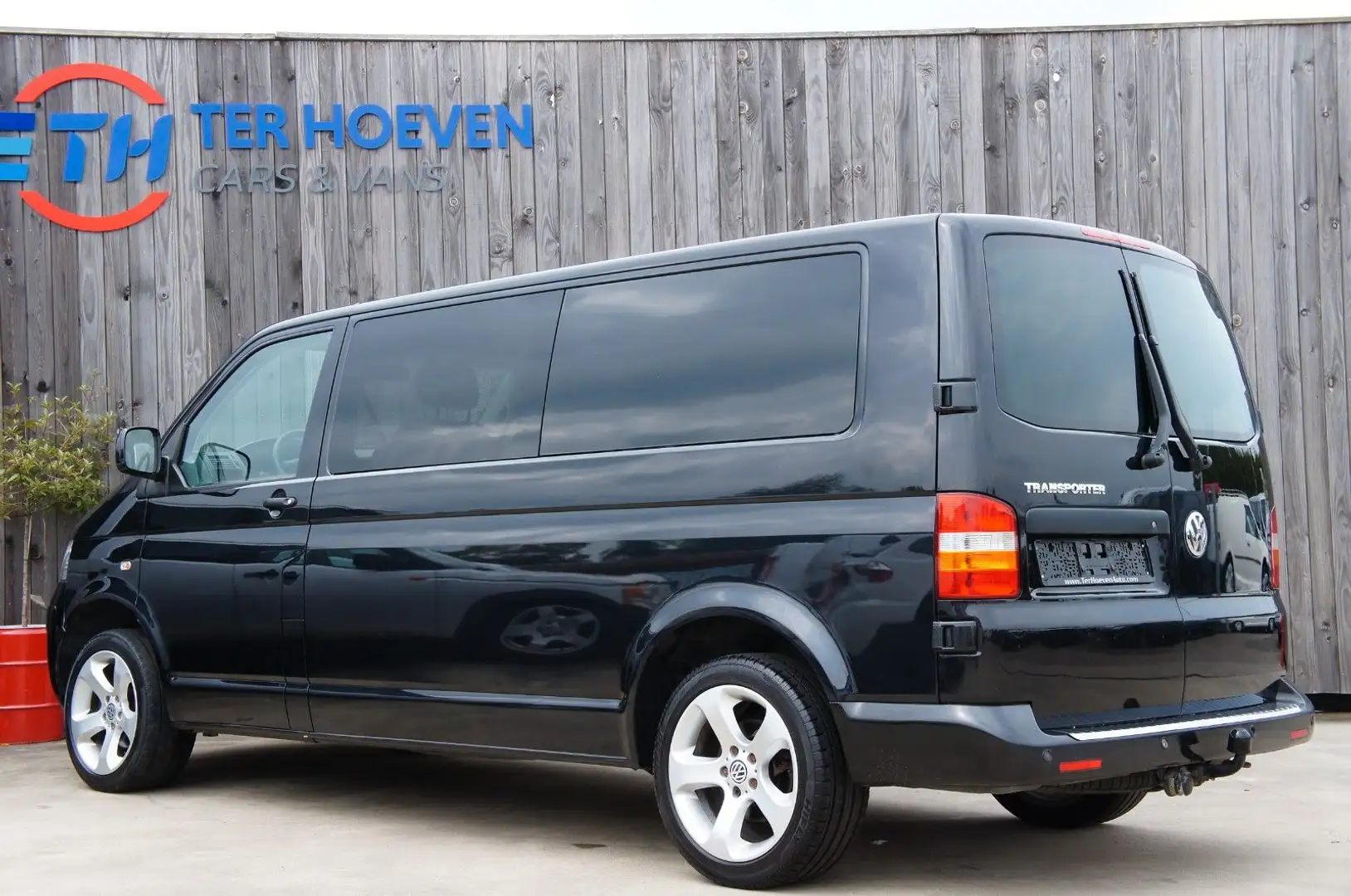 Volkswagen T5 Transporter 2.5 TDi Automatik Doppelcab 128KW Noir - 2