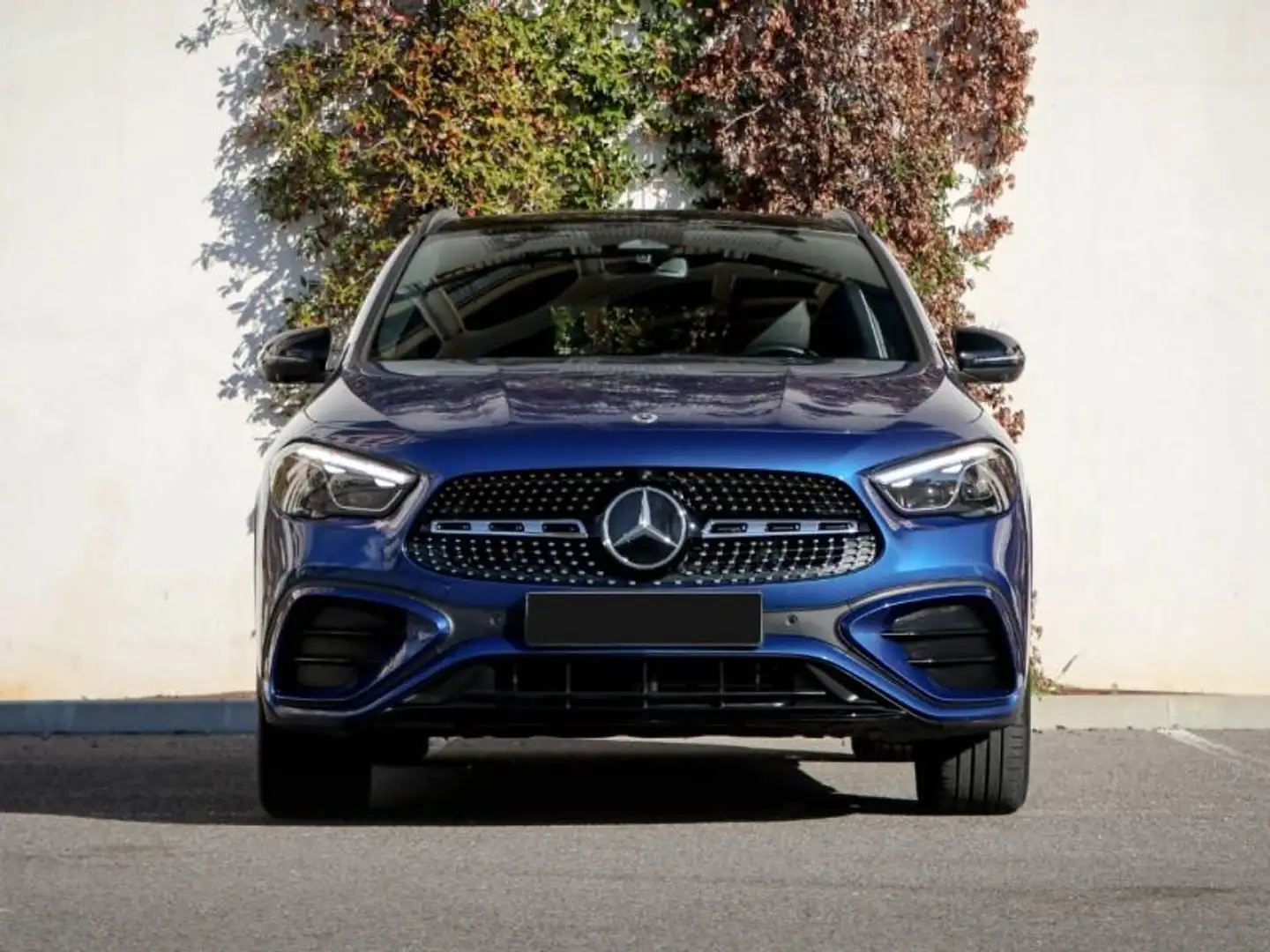 Mercedes-Benz GLA 250 250 e Hybrid EQ 218ch AMG Line 8G-DCT Blau - 2