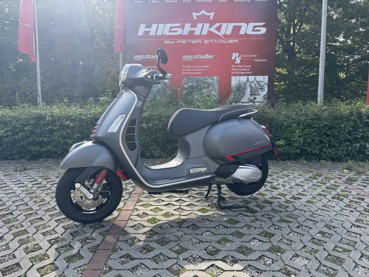 Vespa GTS Super Sport