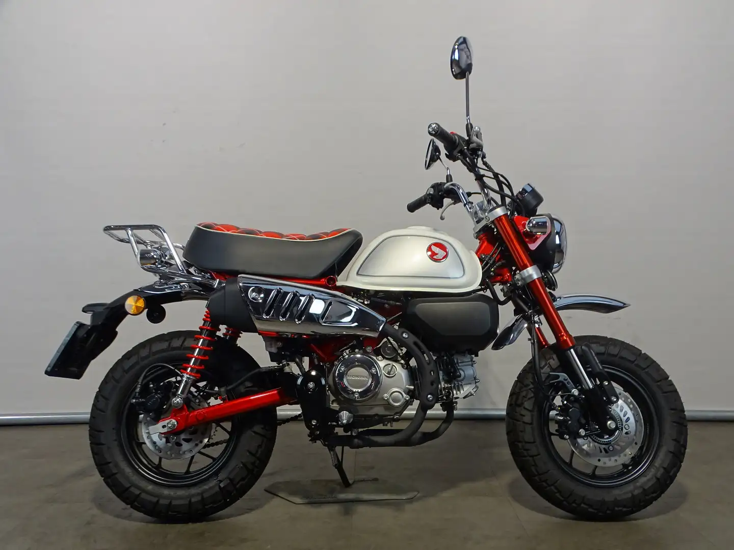 Honda Monkey 125 Z Rood - 1