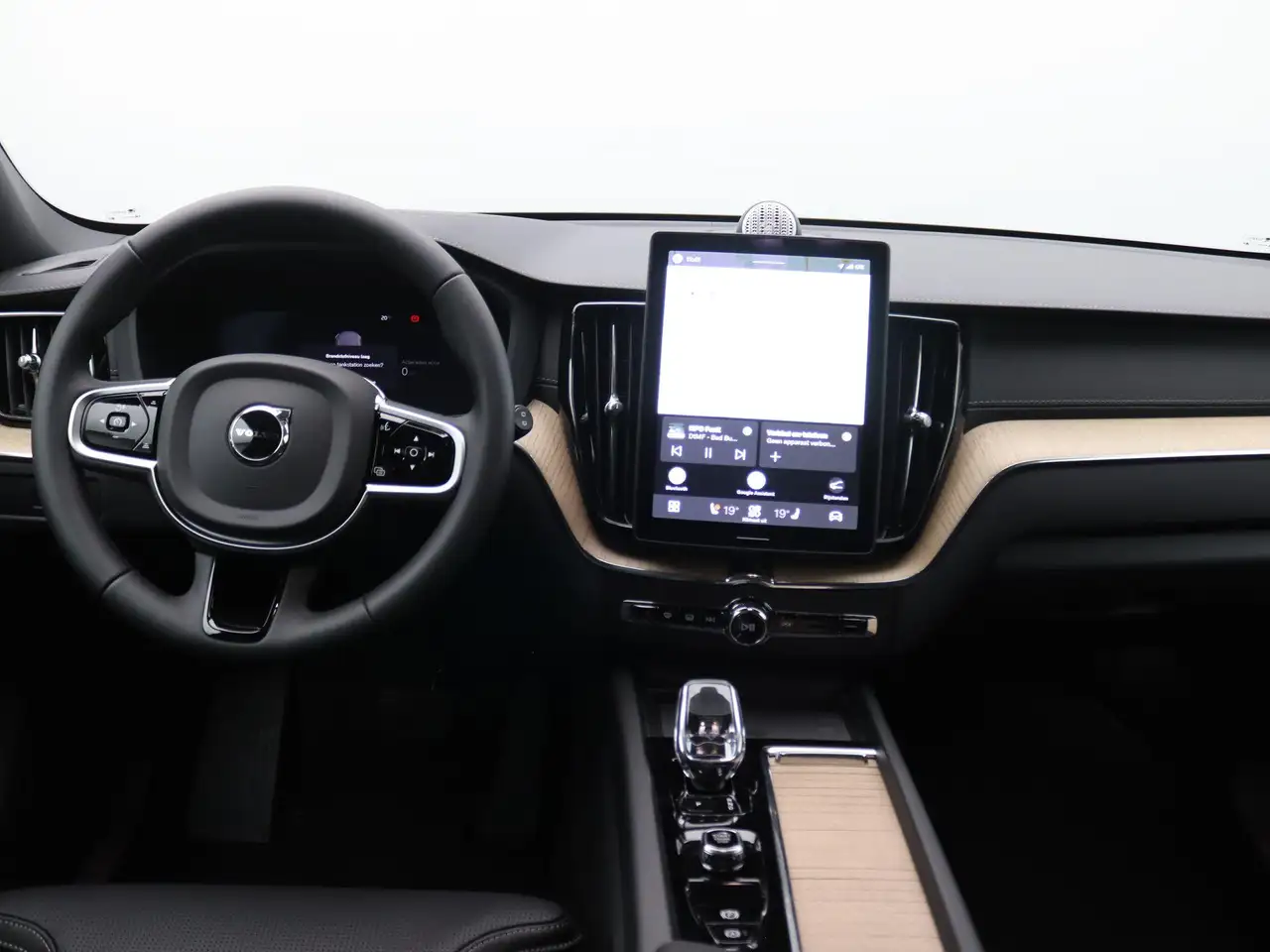 Volvo XC60 2026 — фото 17