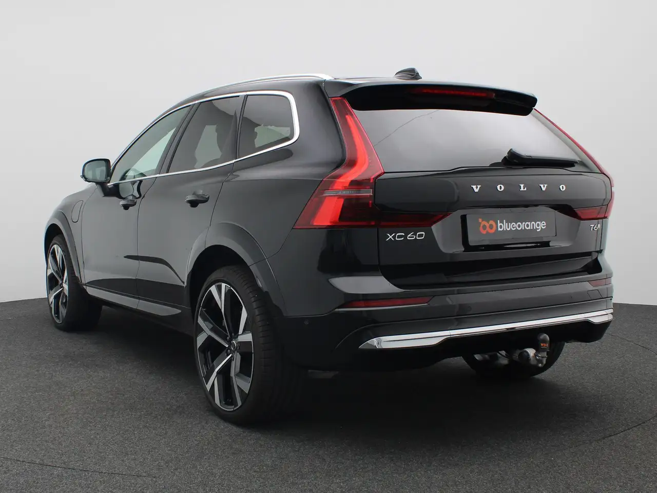 Volvo XC60 2026 — фото 10