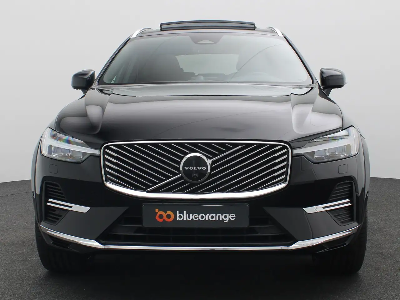 Volvo XC60 2026 — фото 13
