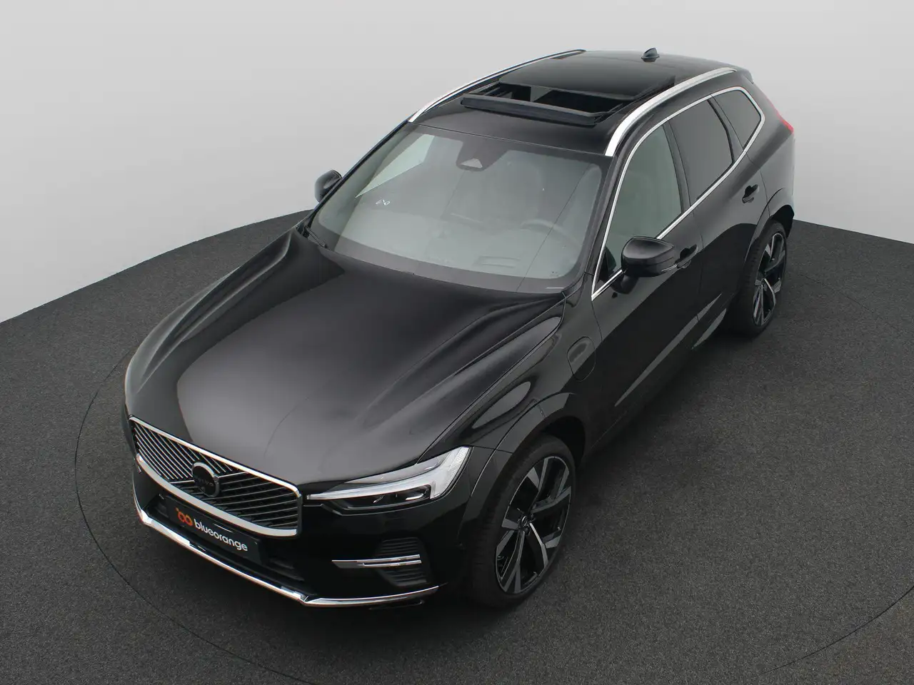 Volvo XC60 2026 — фото 14
