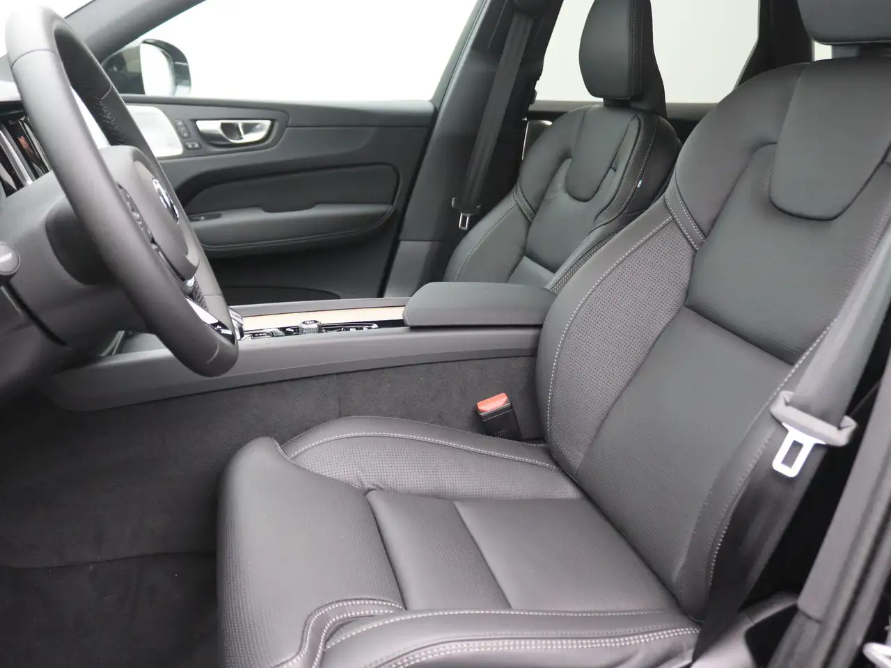 Volvo XC60 2026