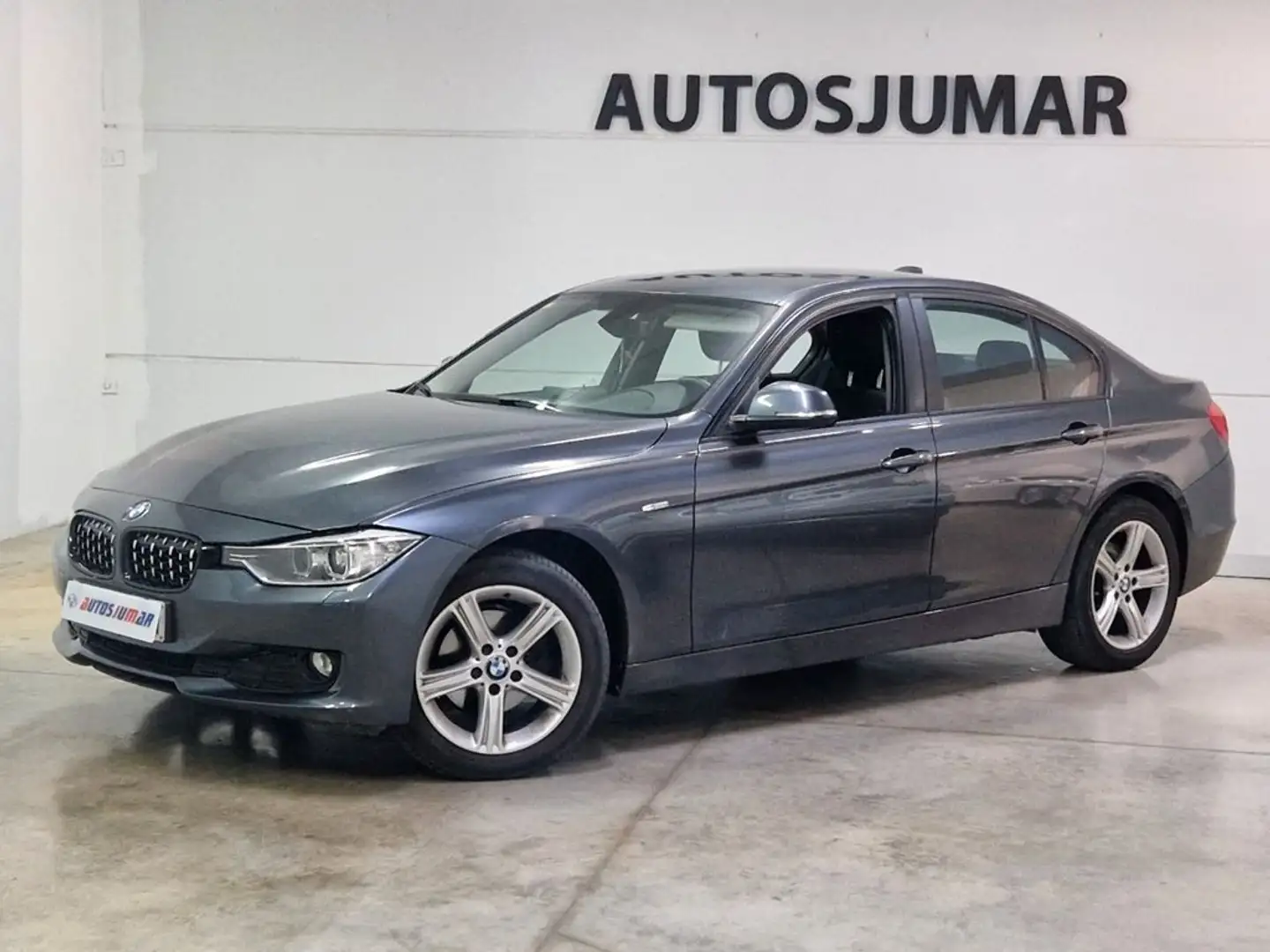 BMW 318 318d Grau - 2