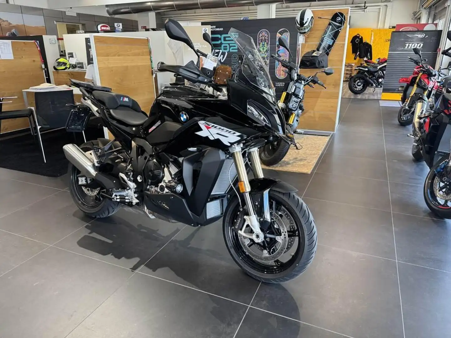 BMW S 1000 XR Abs my24 Nero - 1