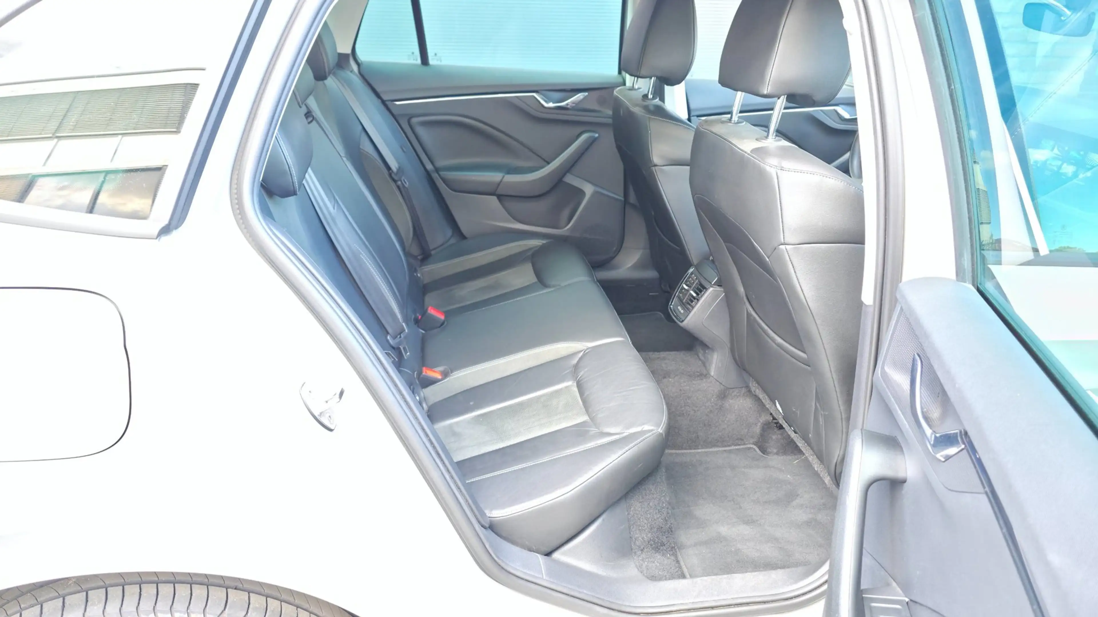 Skoda Scala 1.0 TSI Business Edition — photo 13