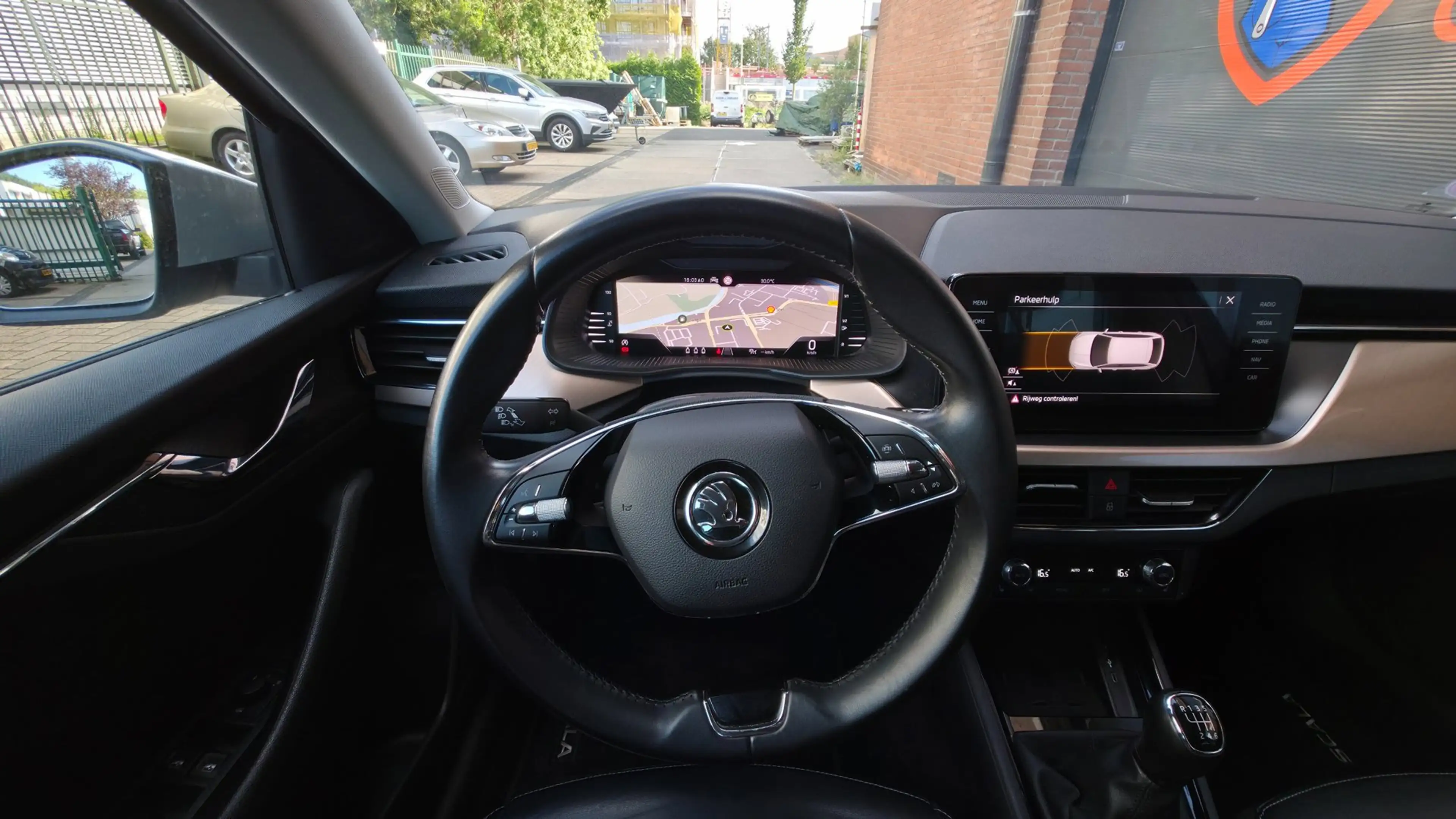 Skoda Scala 1.0 TSI Business Edition — photo 12
