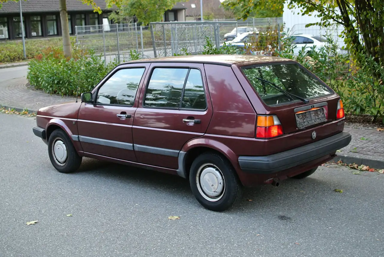 Volkswagen Golf Automatik, Servo, ABS, SSD, el. Antenne, 2. HD,, foto 9