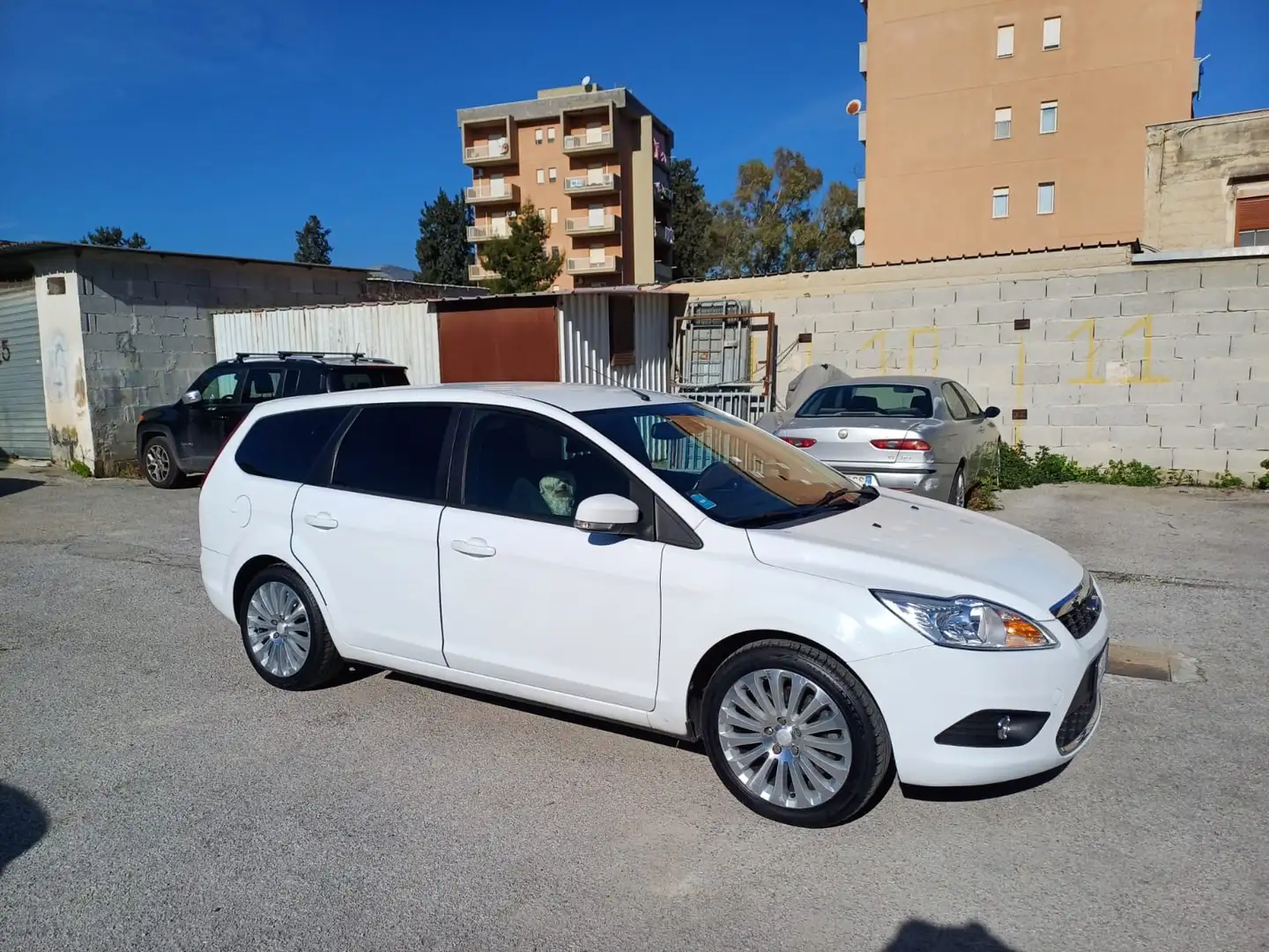 Ford Focus Focus II 2008 SW Style Wagon 2.0 + Gpl 145cv Bianco - 2