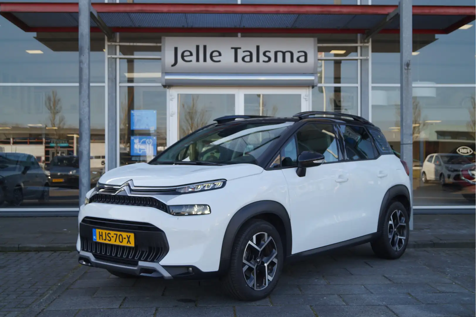 Citroen C3 Aircross 1.2 PureTech 110 Feel | Leren bekleding | Panorama Wit - 1