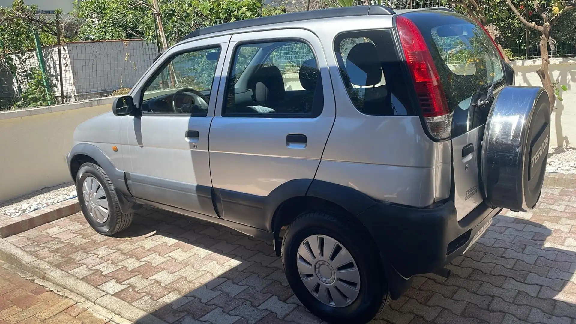 Daihatsu Terios Terios 1.3 DB c/clima Argento - 1