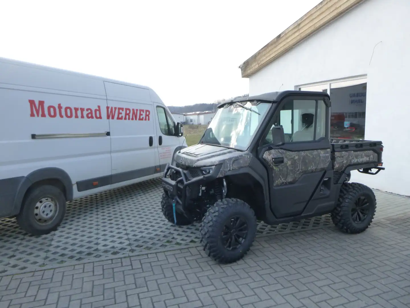 CFMOTO UForce 1000 U 10 PRO HIGHLAND Marrón - 2