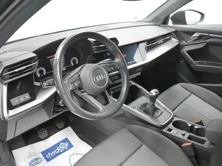 Audi A3 2023, foto 8