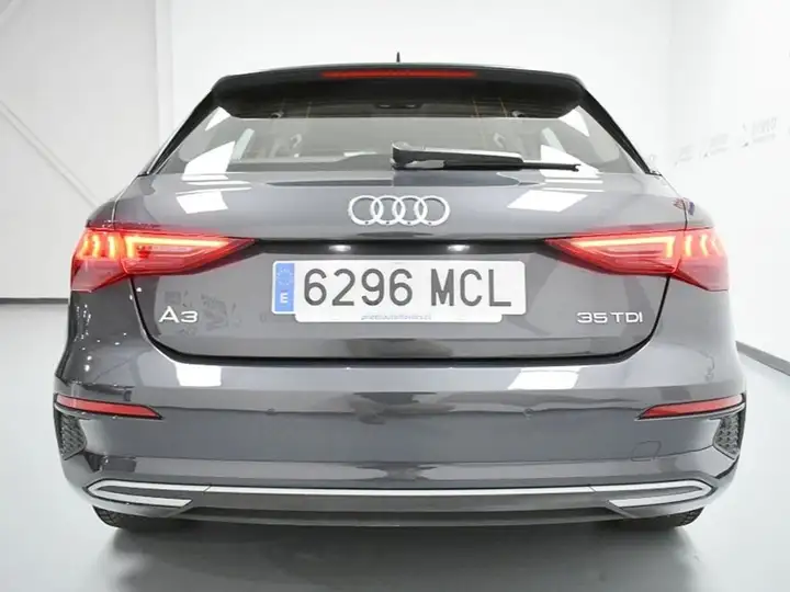 Audi A3 2023, foto 28