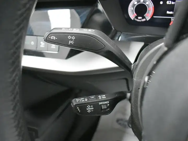 Audi A3 2023, foto 11