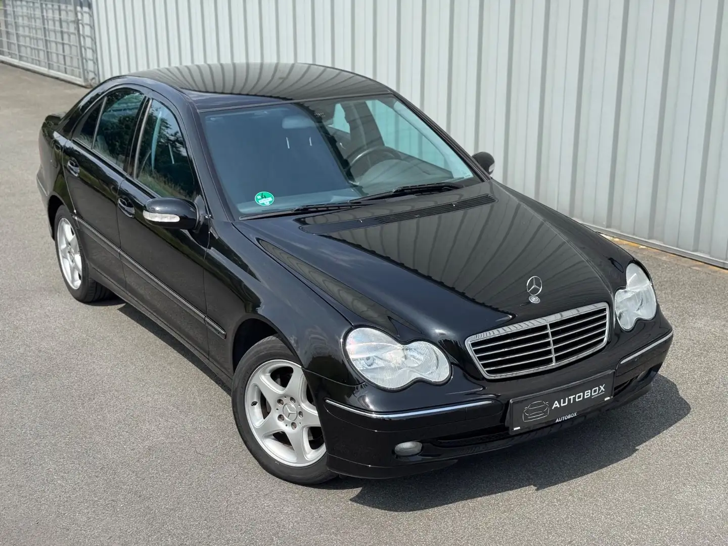 Mercedes-Benz C 180 *AVANGARDE*KLIMA*SHZ*AUT* Negru - 1