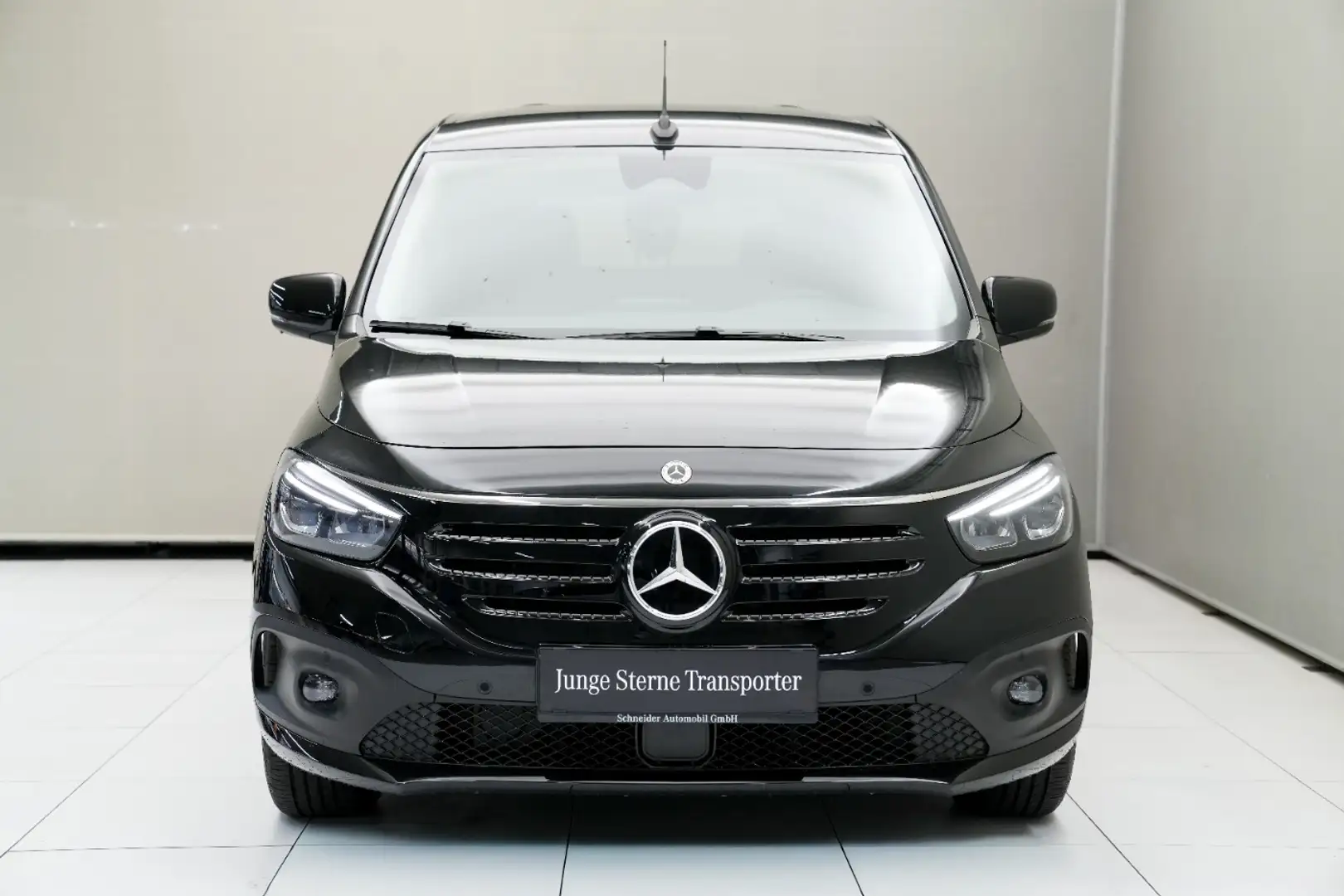 Mercedes-Benz EQT 200 Standard LED PDC AHK KAM W-Paket KlimaA Schwarz - 2