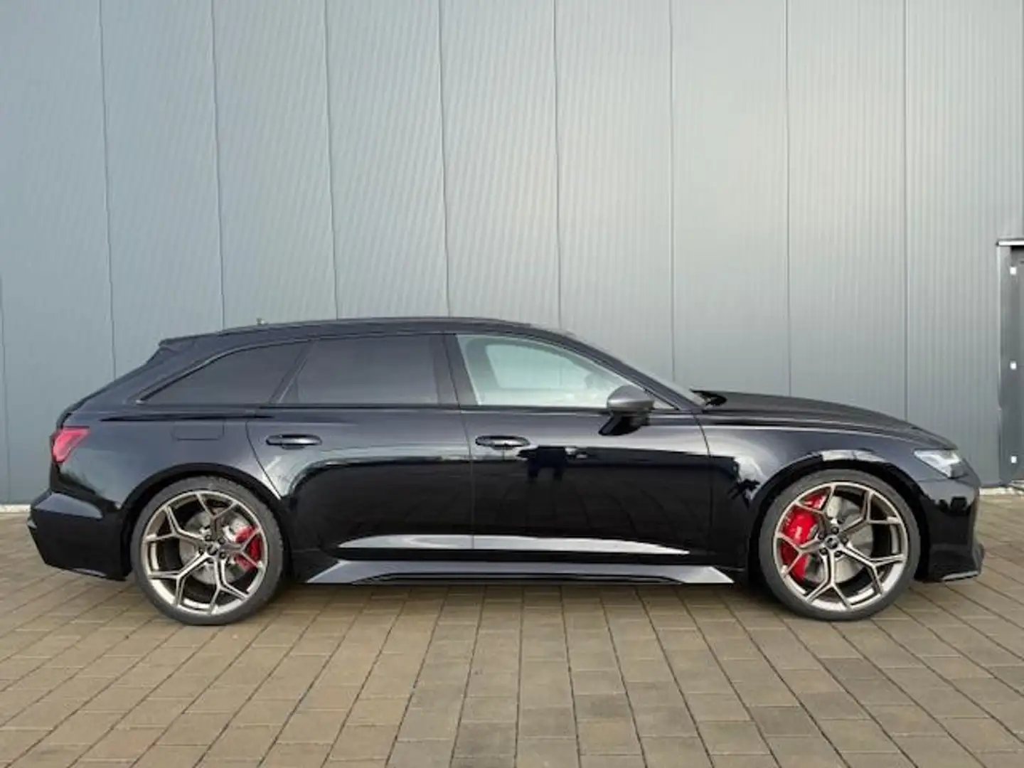 Audi RS6 Avant Performance Mod. 2025 Voll %%% Noir - 2