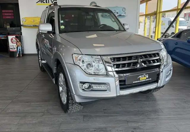 Mitsubishi Pajero 3,2L DI-D 190Ch 70 256Km