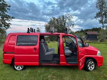 HIACE 2.5-117 D 4WD
