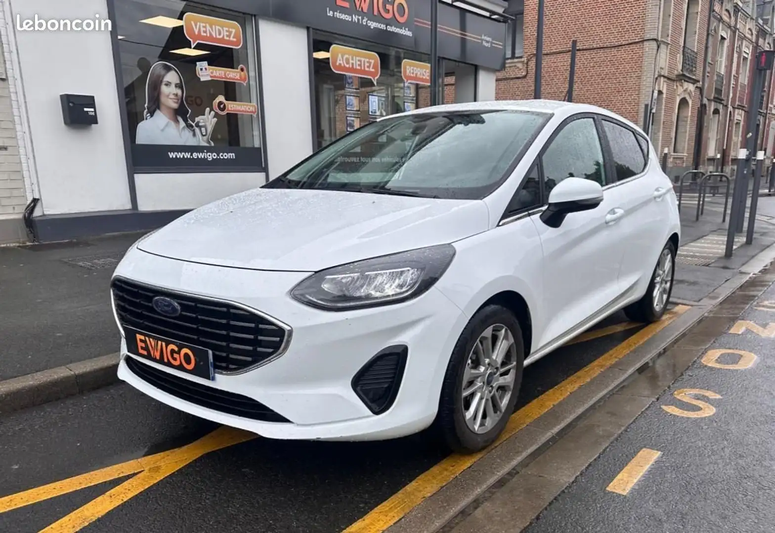 Ford Fiesta 1.0 FLEXIFUEL 95 TITANIUM BUSINESS Bianco - 1