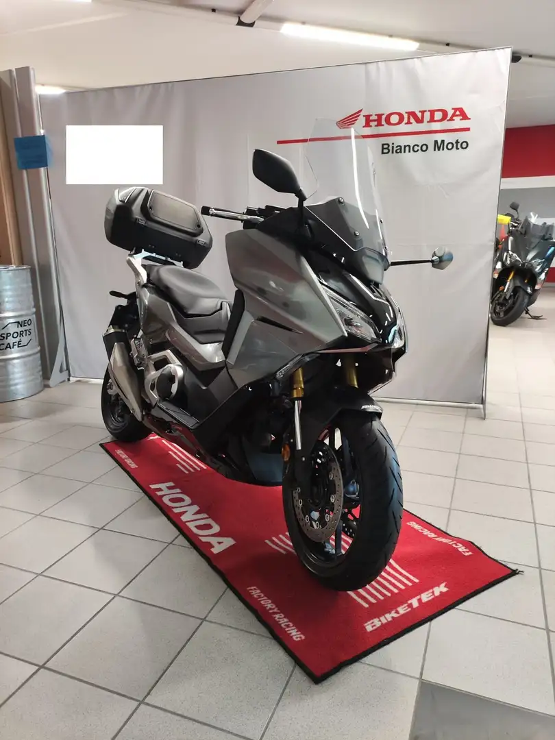 Honda Forza 750 ASB DCT Argento - 1