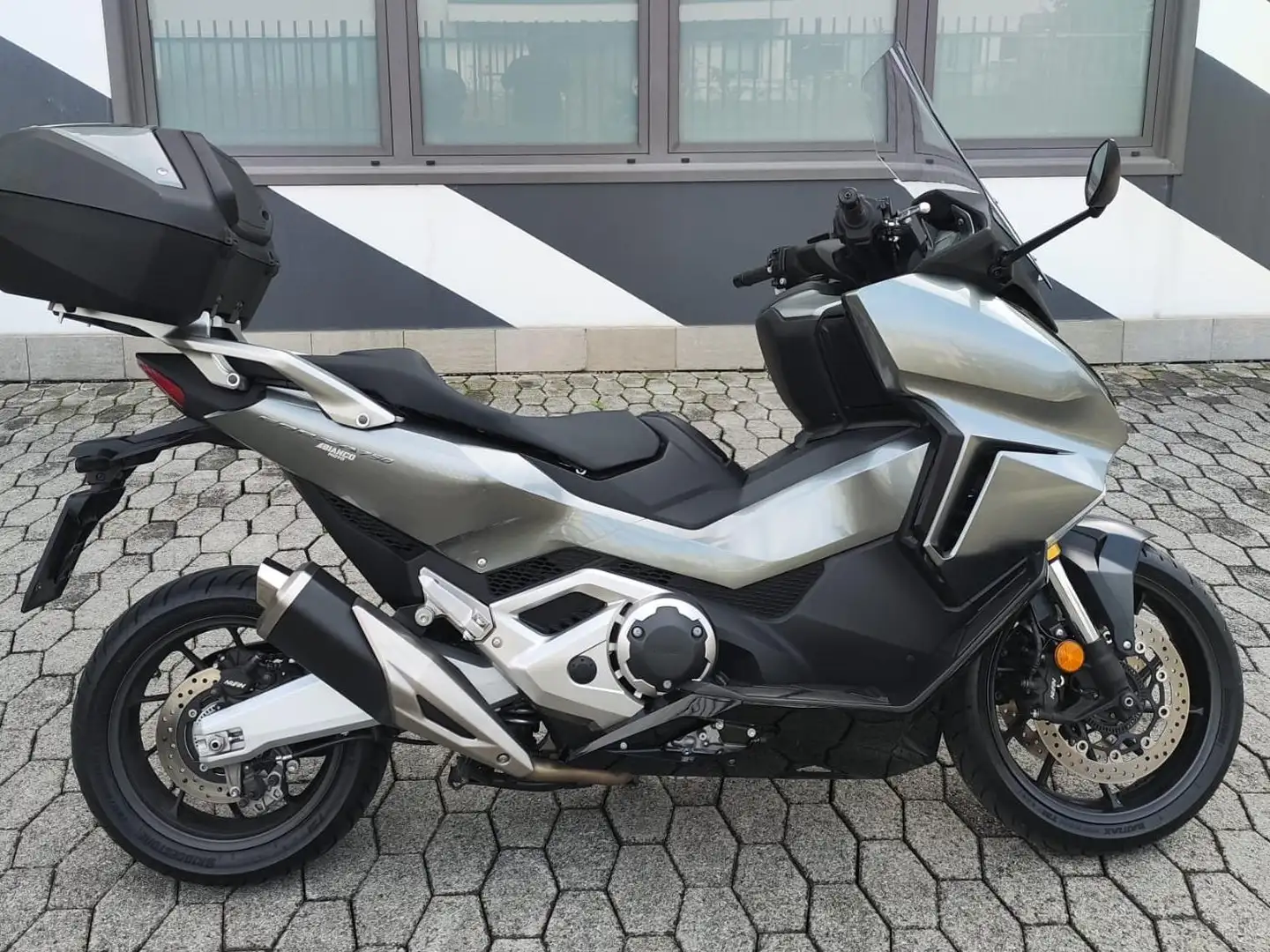 Honda Forza 750 ASB DCT Argento - 2
